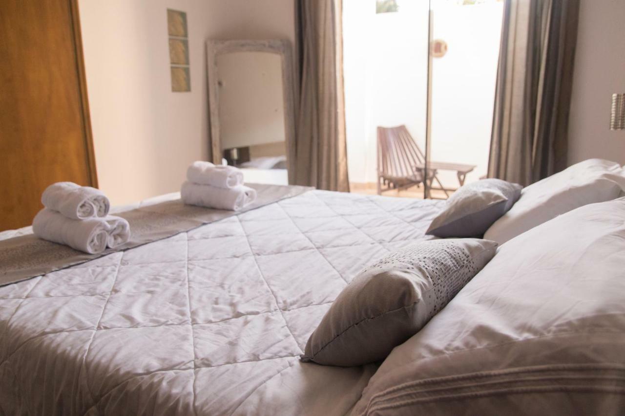 La Riviera Apart otel Fernando de la Mora Dış mekan fotoğraf
