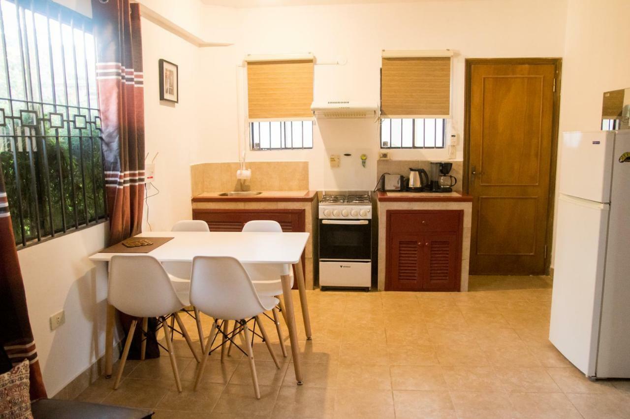 La Riviera Apart otel Fernando de la Mora Dış mekan fotoğraf